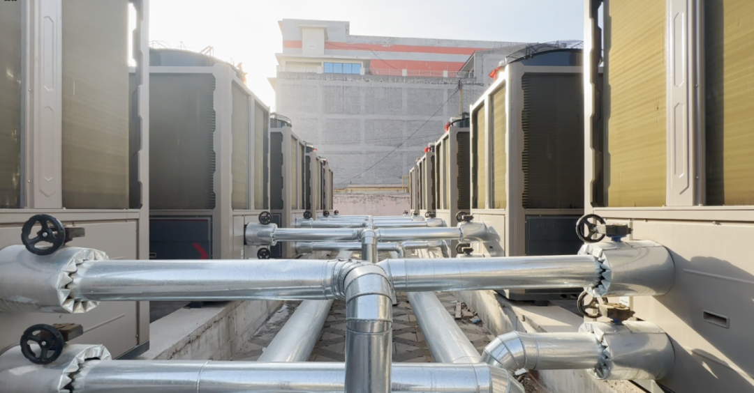 低環境溫度空氣源熱泵(冷水)機組