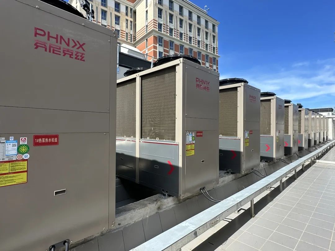 空氣源制熱量42.3kw,功率8.9kw